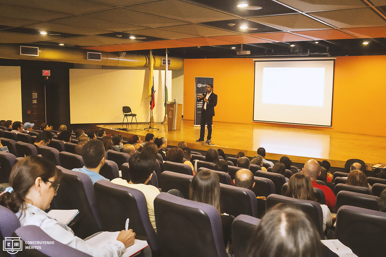 Algunas fotos del curso preparación intensiva para las personas inscritas a la convocatoria pública 429 de 2016 - Antioquia.
